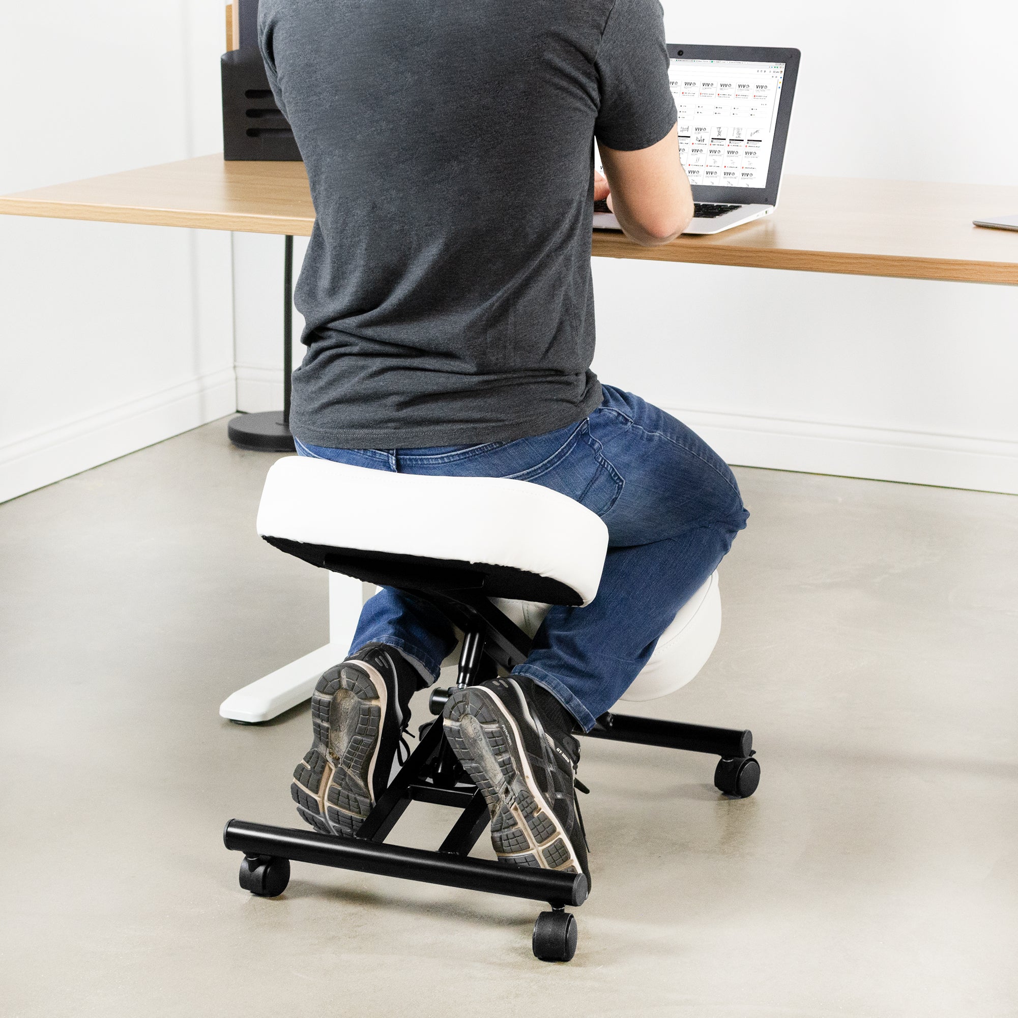 White Adjustable Ergonomic Kneeling Chair